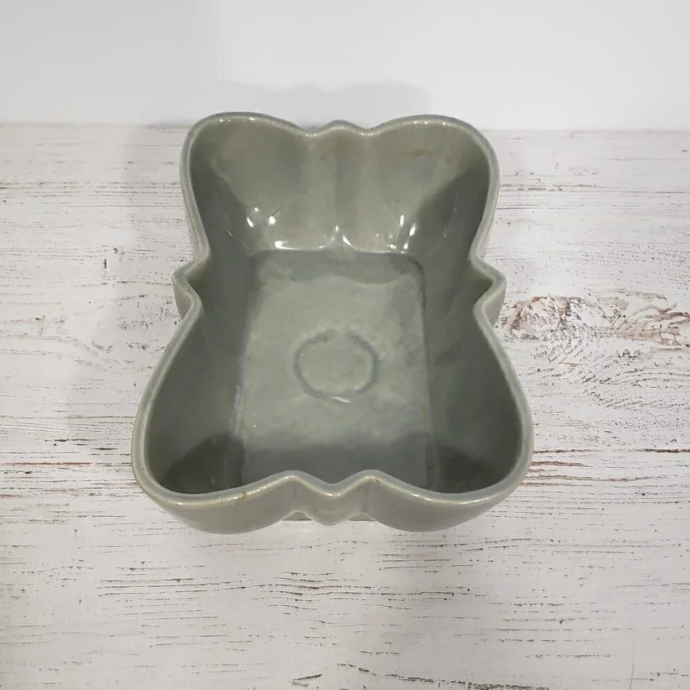 Shawnee USA 151  Pottery  Seafoam Sage Green Butterfly Planter  MCM Vintage